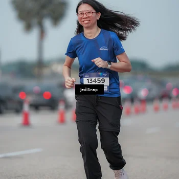 Runner Photo 7556418
