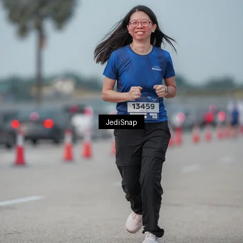 Runner Photo 7556422