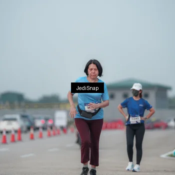 Runner Photo 7556425