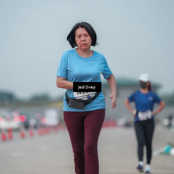 Runner Photo 7556428
