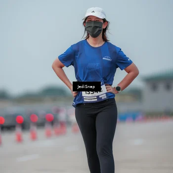 Runner Photo 7556443