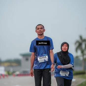 Runner Photo 7556452