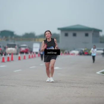 Runner Photo 7556459