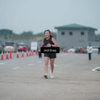 Runner Photo 7556460