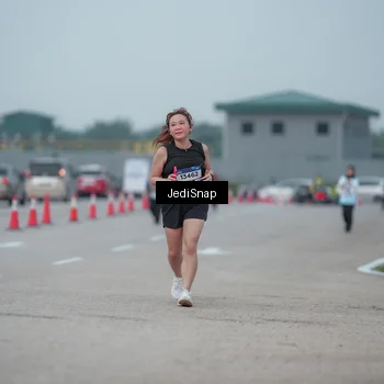 Runner Photo 7556462