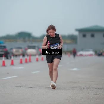 Runner Photo 7556471