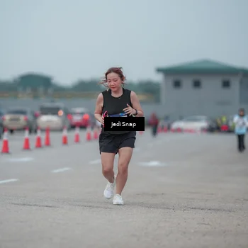 Runner Photo 7556473
