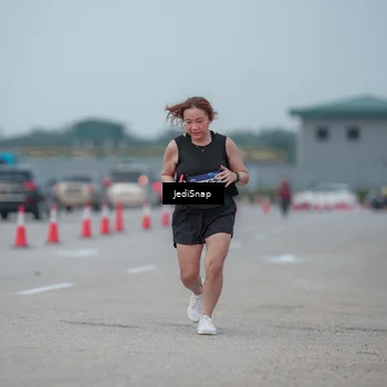 Runner Photo 7556474