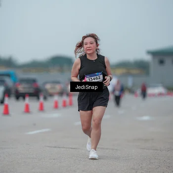 Runner Photo 7556476