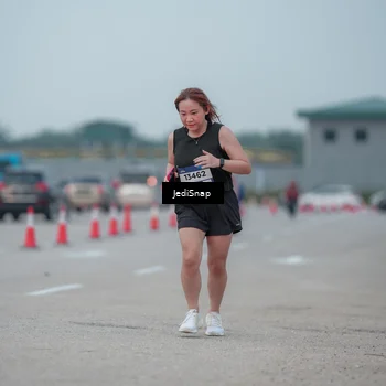 Runner Photo 7556477