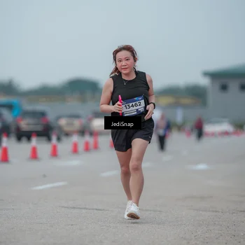 Runner Photo 7556479