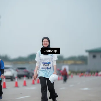 Runner Photo 7556490