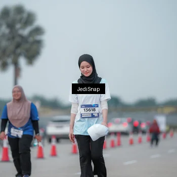 Runner Photo 7556498