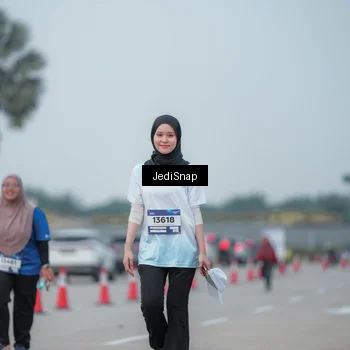 Runner Photo 7556499