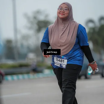 Runner Photo 7556501