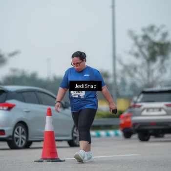 Runner Photo 7556530