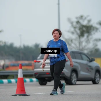 Runner Photo 7556532
