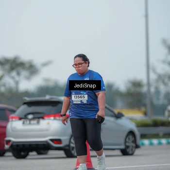 Runner Photo 7556536