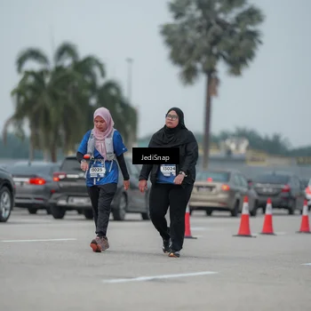 Runner Photo 7556543
