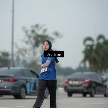 Runner Photo 7556557