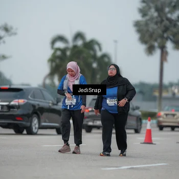 Runner Photo 7556564