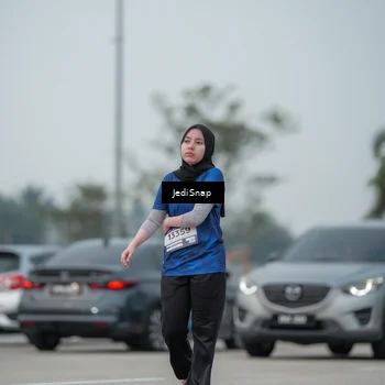 Runner Photo 7556566