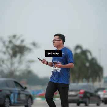 Runner Photo 7556571