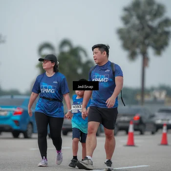 Runner Photo 7556595