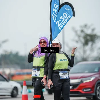 Runner Photo 7556650