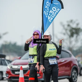 Runner Photo 7556658