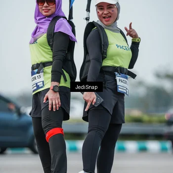 Runner Photo 7556660