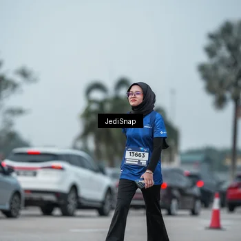 Runner Photo 7556666
