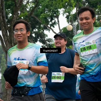 Runner Photo 7556800