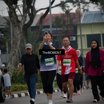 Runner Photo 7556807