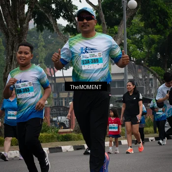 Runner Photo 7556844