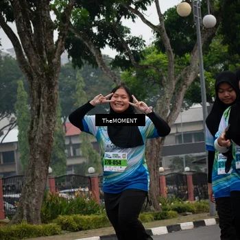 Runner Photo 7556870