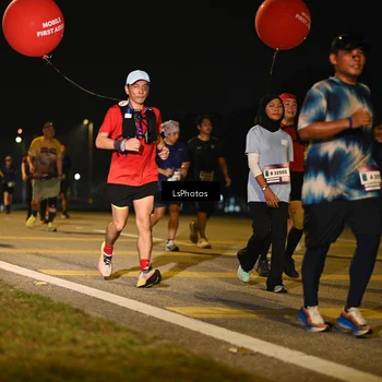 Runner Photo 7556915