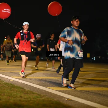 Runner Photo 7556916