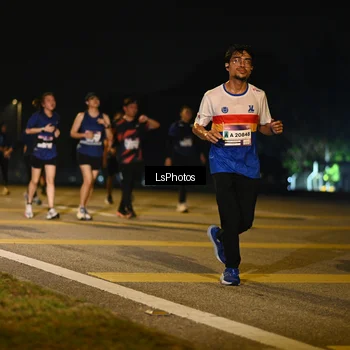 Runner Photo 7556929