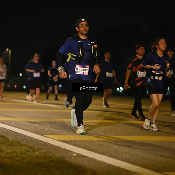 Runner Photo 7556933