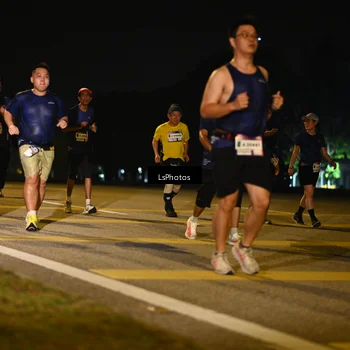 Runner Photo 7556941