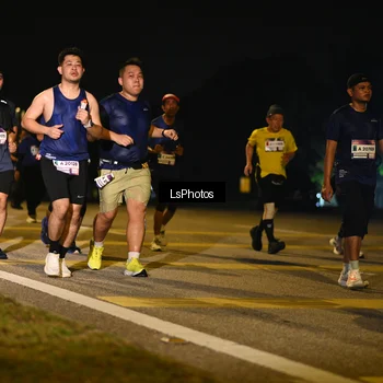 Runner Photo 7556946