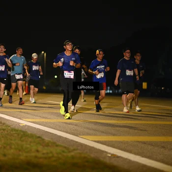 Runner Photo 7556948