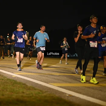 Runner Photo 7556952