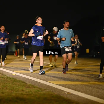 Runner Photo 7556958