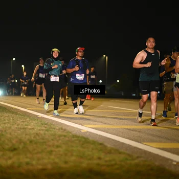 Runner Photo 7556969