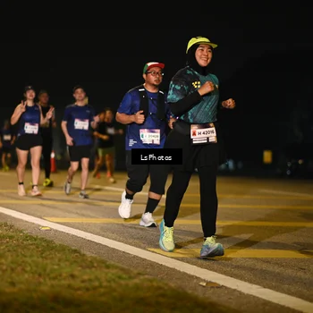 Runner Photo 7556991