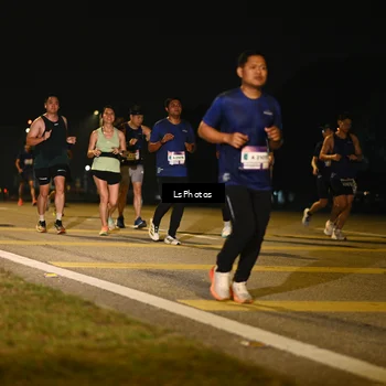 Runner Photo 7556992