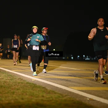 Runner Photo 7556993