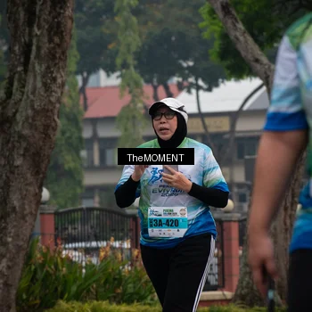 Runner Photo 7556995